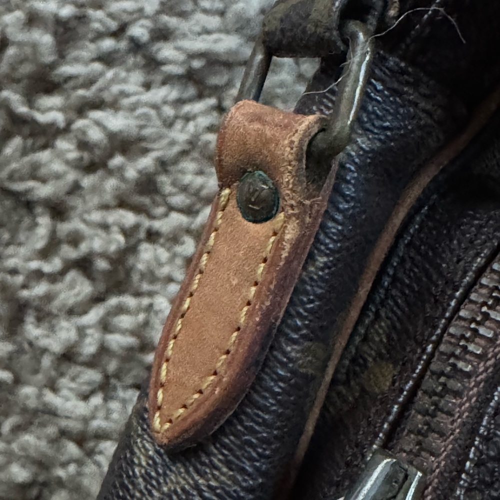 015 - Louis Vuitton‎ Monogram Crossbody Amazon Bag - Picture 13 of 14